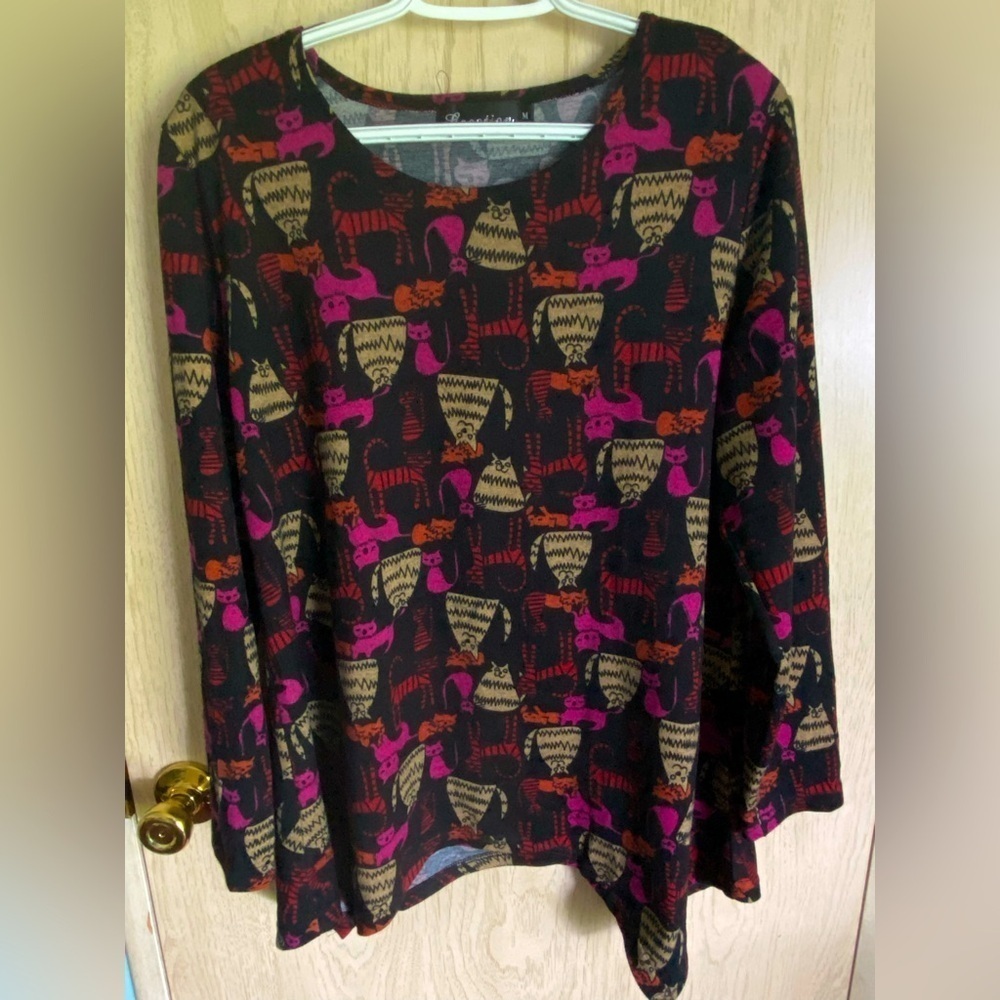 CREATION Soft Light Fuzzy Crew Neck Cardigan with Feline CATS all over print M